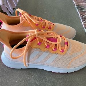 Women’s Adidas Shoes-NEW